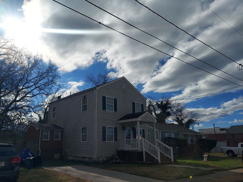 2nd image of 1075 Kennedy St