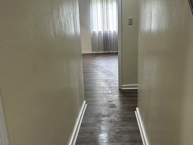 171-173 Sherman Ave — Photo 16