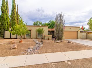 7410 E La Cienega Dr, Tucson, AZ 85715