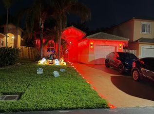 8774 SW 213th Ter, Cutler Bay, FL 33189