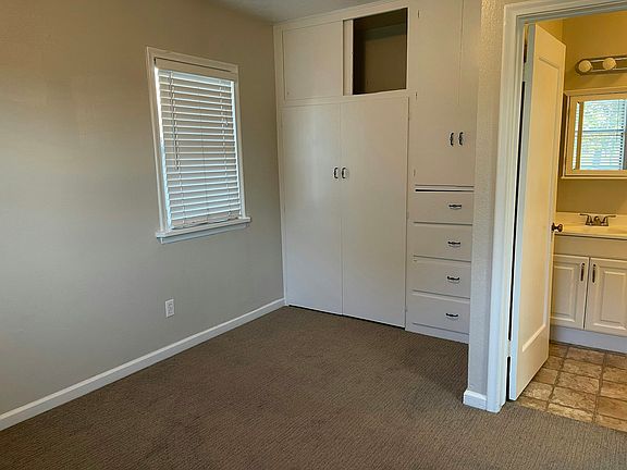 5th image of 333 E 720th St S #5