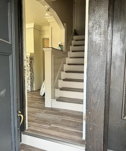3211 W 82nd St #A — Photo 2