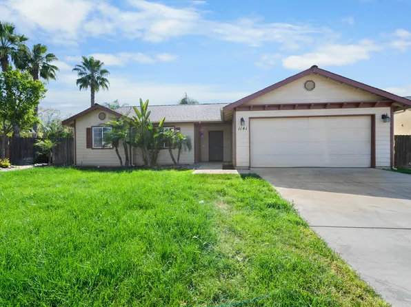 1141 S Laguna Street, Visalia, CA 93292