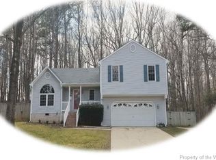 106 Patrick Henry Dr, Williamsburg, VA 23185