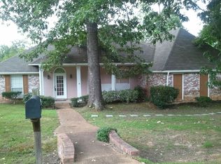 1440 Forbes Dr, Jackson, MS 39272