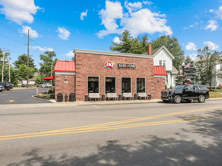 32 W College Ave #202 — Photo 40