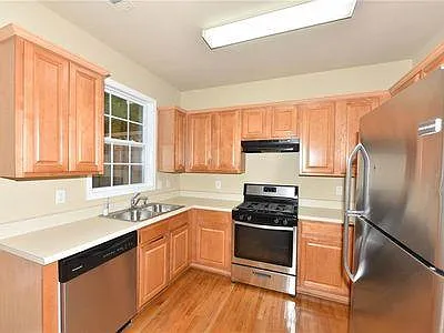 2929 Wintercrest Way — Photo 30
