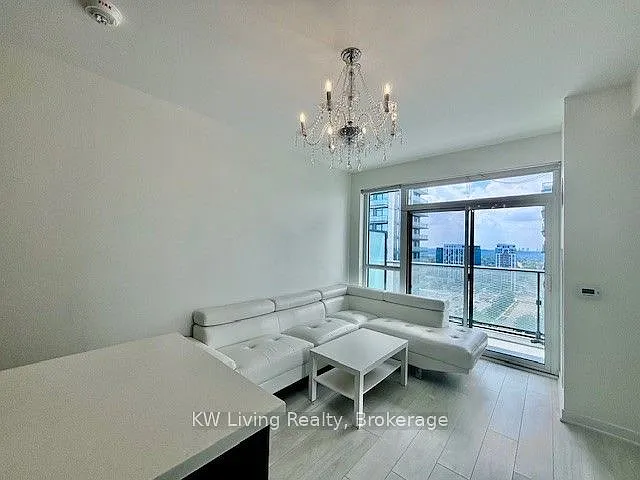 75 Oneida Cres #1703 — Photo 11