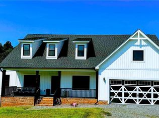 215 Autumn Rd, Harmony, NC 28634