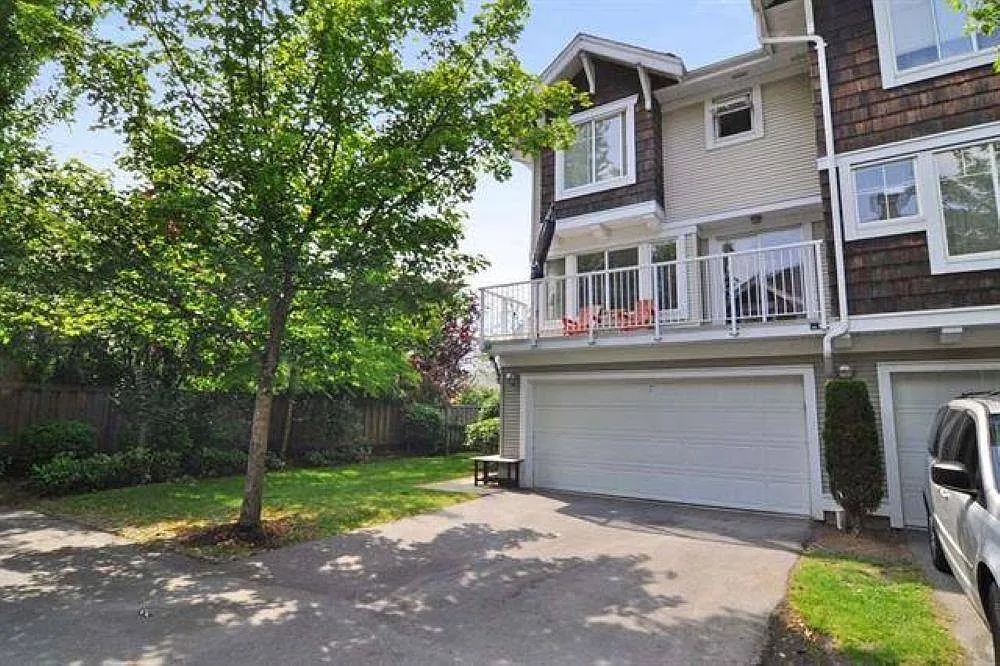 3 bed, 1700 sqft, $3,400 — Photo 2