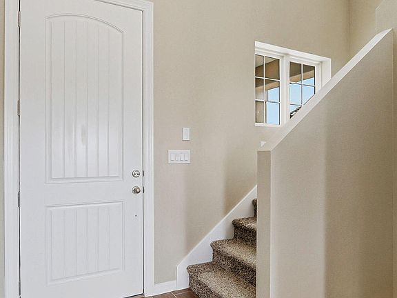 2nd image of 3203 Sedano Ave