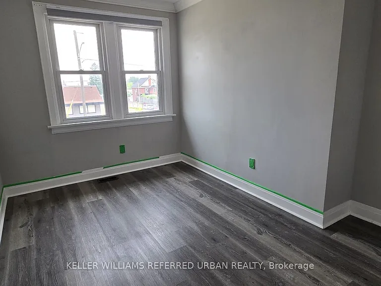 399 King St W — Photo 10