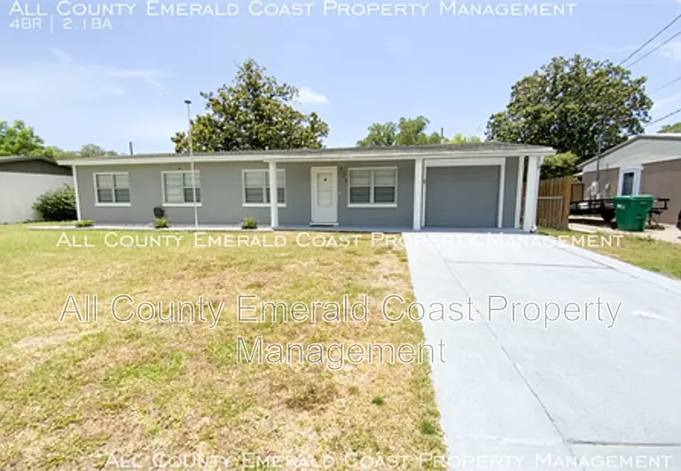 521 Marlowe Dr — Photo 1