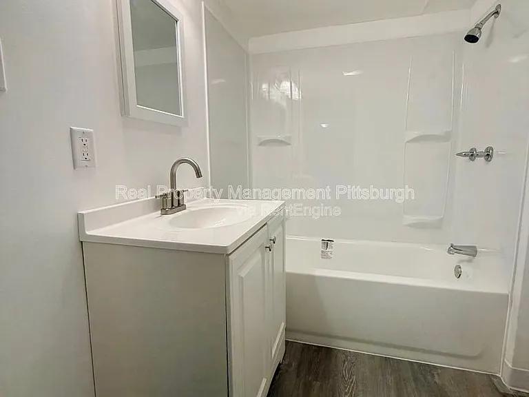 5115 Keystone St #1 — Photo 6