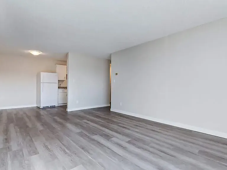 865 Confederation Dr — Photo 12