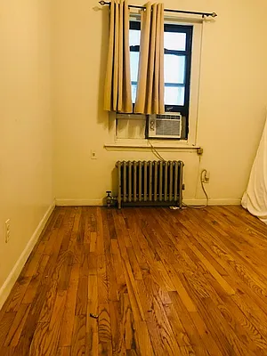 Rented by Oxford Property Group | media 37