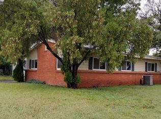 2502 S 28th St, Abilene, TX 79605