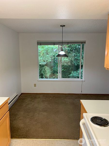 5th image of 19837 25th Avenue NE