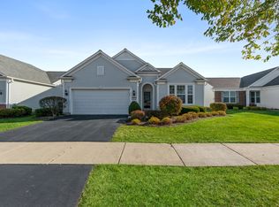 3092 Ravinia Cir, Mundelein, IL 60060