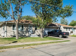 1540-1542 5th Street SW, Minot, ND 58701