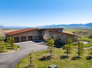 380 Mountain Man Trl, Gallatin Gateway, MT 59730