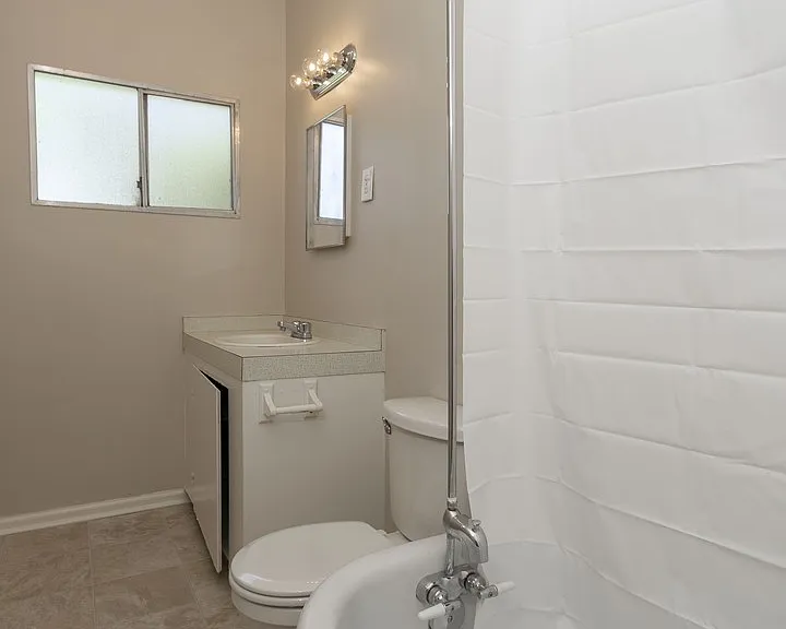 6827 SE Mitchell Ct — Photo 13