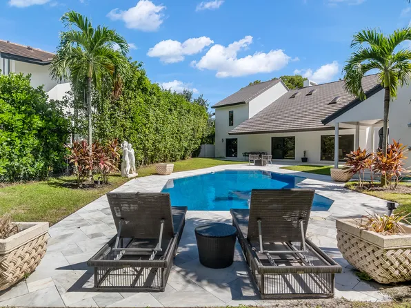 501 Sandpiper Way, Boca Raton, FL 33431