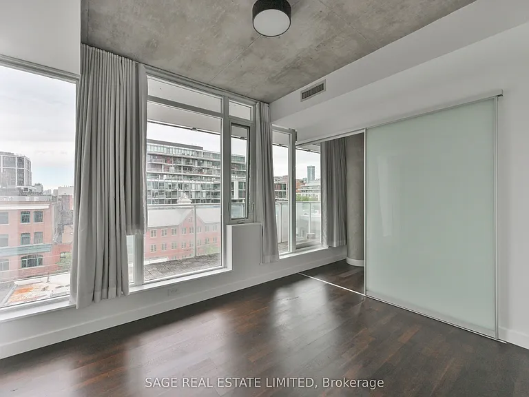 75 Portland St #806 — Photo 28