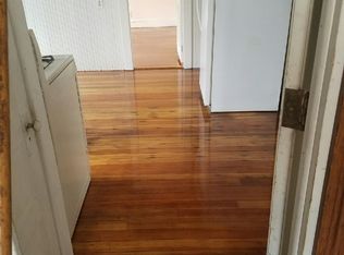 16 Manahan St #1, Lowell, MA 01851
