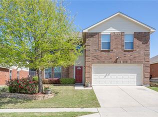 6425 Meadow Way Ln, Fort Worth, TX 76179