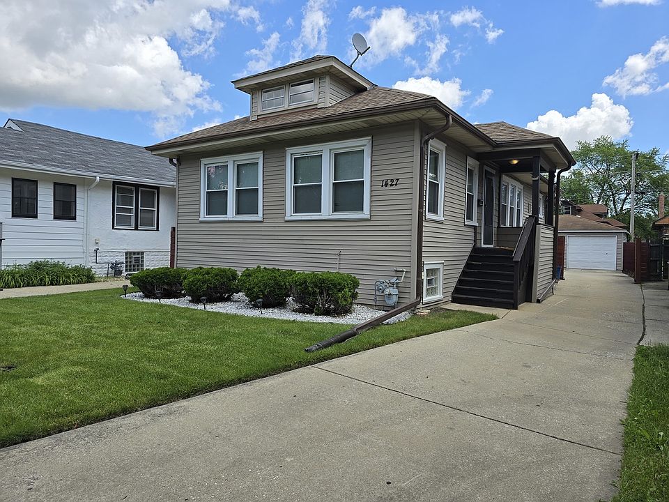 2nd image of 1427 S 16th Ave