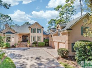 2 Shadow Brook Ln, Savannah, GA 31411