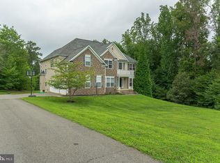 49 River Ridge Ln, Fredericksburg, VA 22406