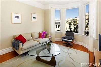 5th image of 2031 Powell St