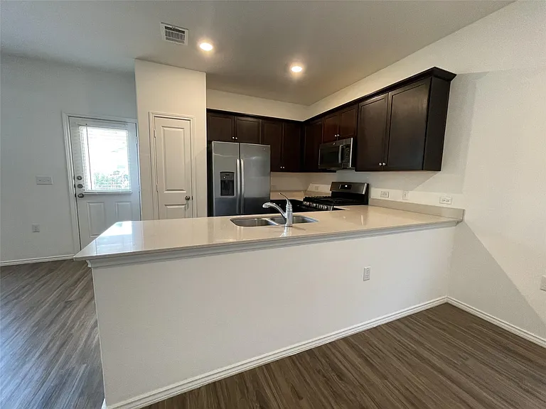 14229 Sandrock Bnd — Photo 5