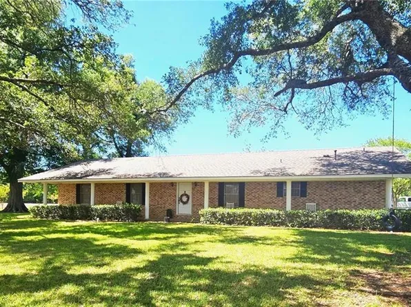 234 Honey Bee Rd, Jonesville, LA 71343