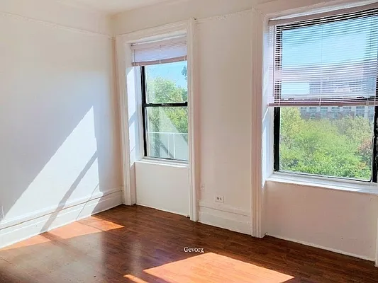 Rented by Corcoran | media 6