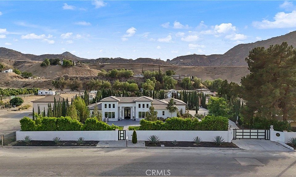 1st image of 2820 Reche Canyon Rd
