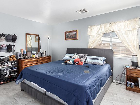 4th image of 4245 N 112TH Avenue