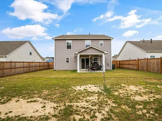 402 Chinchilla Dr — Photo 4