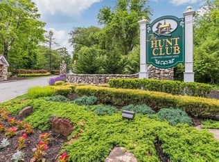 14 Mallard Path, Coram, NY 11727