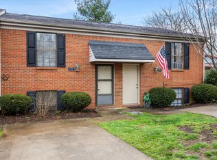 572 El Paseo Pl, Lexington, KY 40517