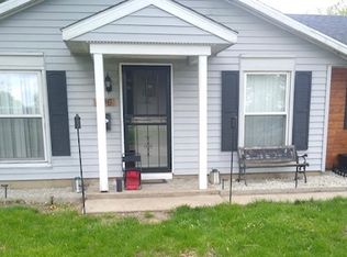 606 E Eureka St, Champaign, IL 61820