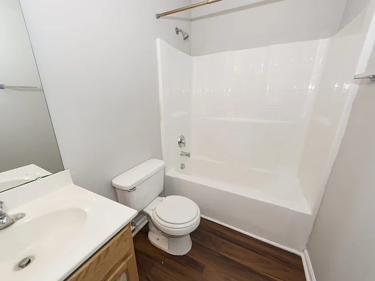 1218 Vistiana Dr — Photo 53