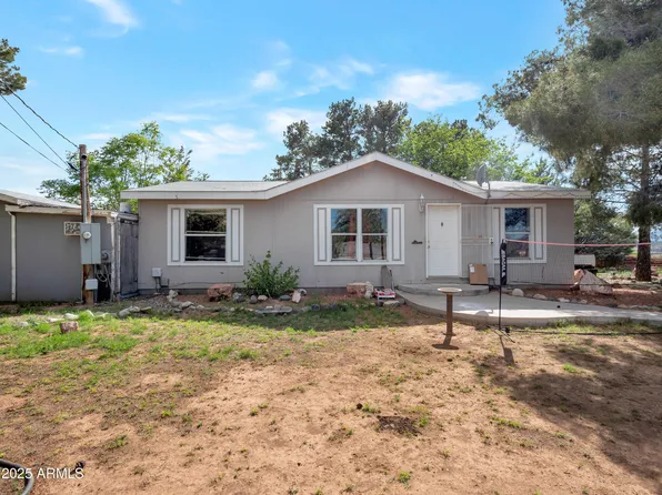 5355 N Camino Vista Drive, Rimrock, AZ 86335