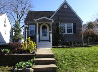 296 Monmouth Ave, New Milford, NJ 07646