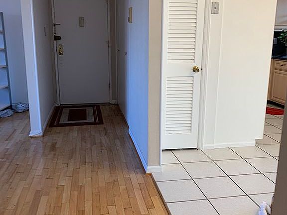 Entrance/Hallway photo 1