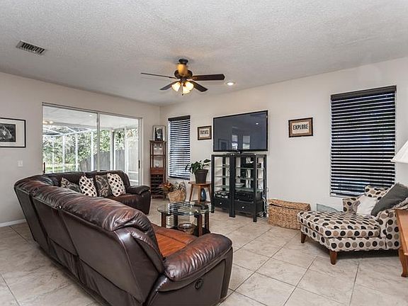 5th image of 612 Lake Cypress Cir