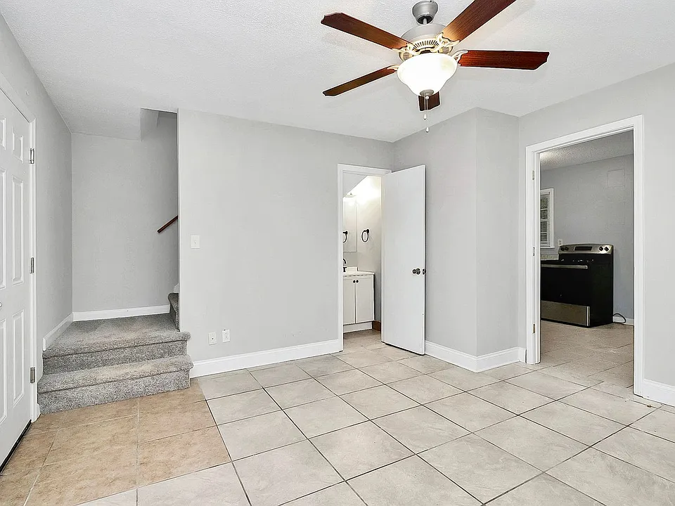 Thompson Place Apartments