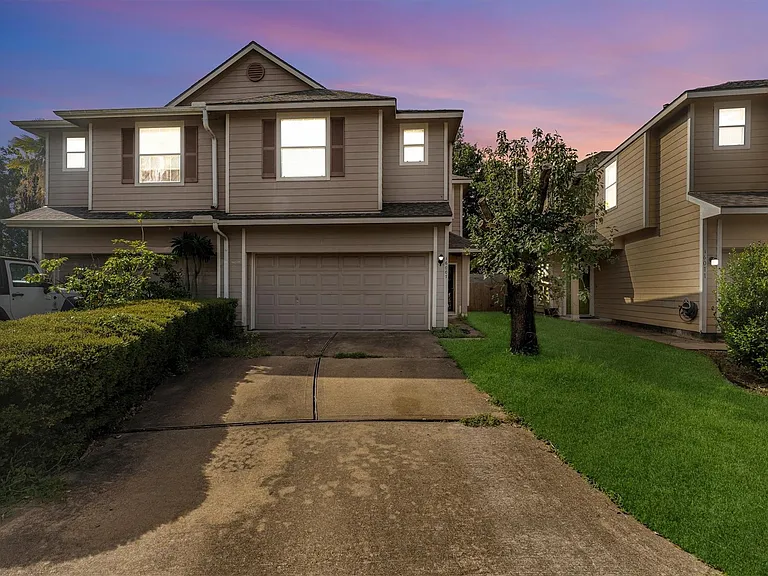 16007 Sandy Path Ln — Photo 50